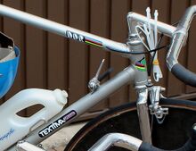 TEXTIMA SPEZIAL-Dekor mit DDR-Schriftzug am Oberrohr und einem T als Steuerkopfemblem