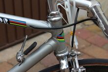 Spezial-Muffen am Steuerkopf