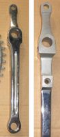 Sportkurbeln (Ein-Arm-Kurbel) Zeitraum: 1954 bis 1955? Verwendung: Diamant (Luxus-)Sportrad-Modelle Material: Stahl (verchromt) Kettenblattaufnahme: 2-Punkt-Befestigung (120mm Lochkreisdurchmesser) Bemerkungen: Ausführung sehr ähnlich der frühen Rennkurbeln, aber mit nur einem weiteren Befestigungspunkt